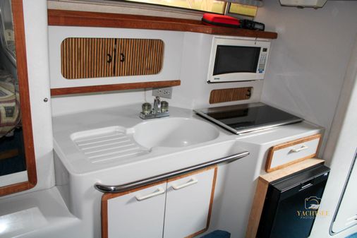 Sea Ray 270 Sundancer image