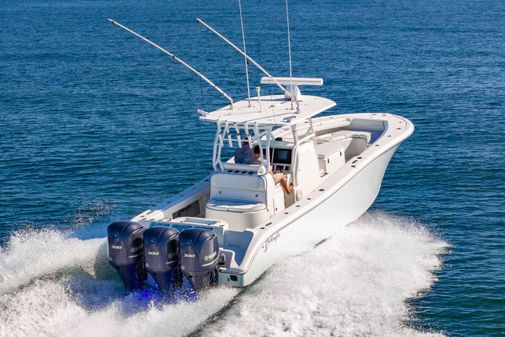 Yellowfin 36 image