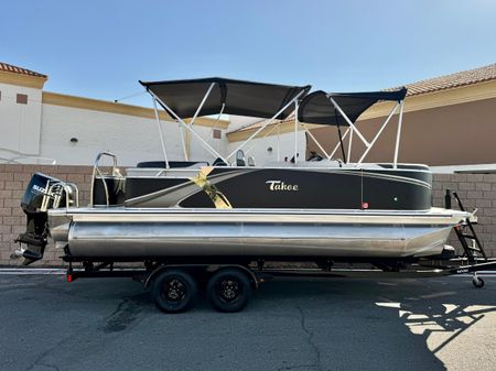 Tahoe-pontoon LTZ-QUAD-LOUNGER image