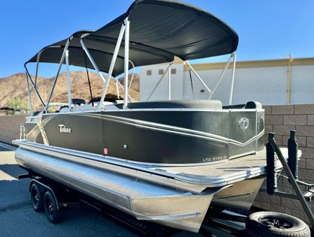 Tahoe-pontoon LTZ-QUAD-LOUNGER image