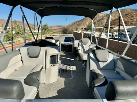 Tahoe-pontoon LTZ-QUAD-LOUNGER image