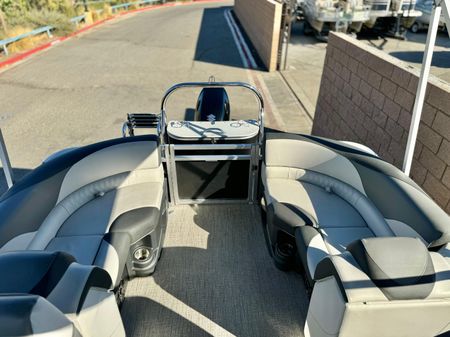 Tahoe-pontoon LTZ-QUAD-LOUNGER image