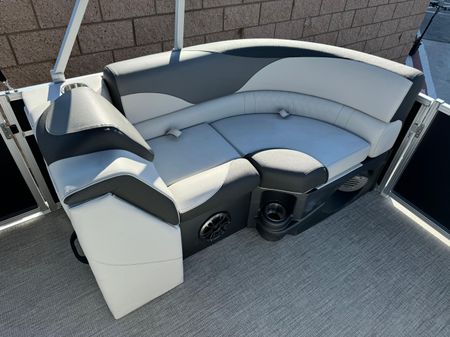 Tahoe-pontoon LTZ-QUAD-LOUNGER image