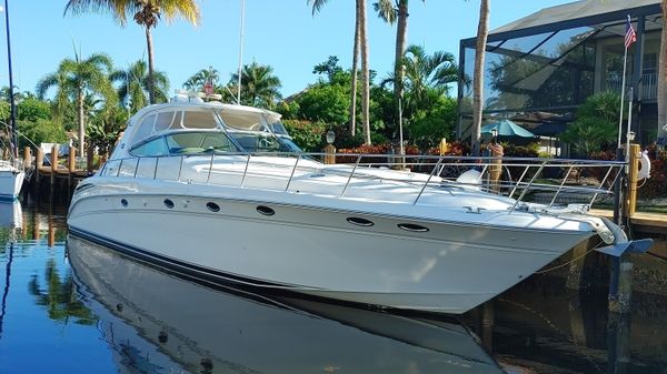 Sea Ray 550 Sundancer 