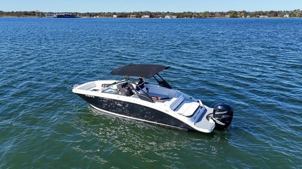 Sea Ray SDX 270 Outboard image