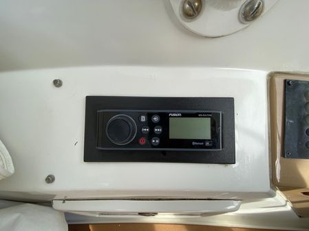 Carver 570 Voyager Pilothouse image