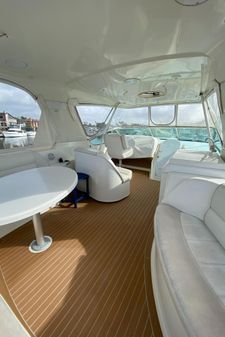 Carver 570 Voyager Pilothouse image