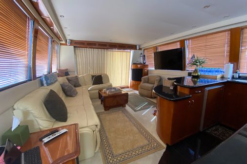 Carver 570 Voyager Pilothouse image