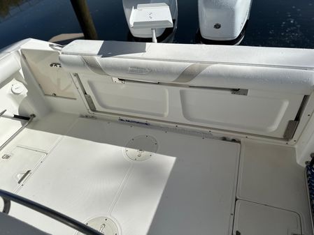 Boston Whaler 32 Outrage image