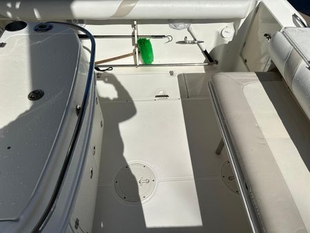 Boston Whaler 32 Outrage image