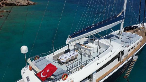 Custom 37M 