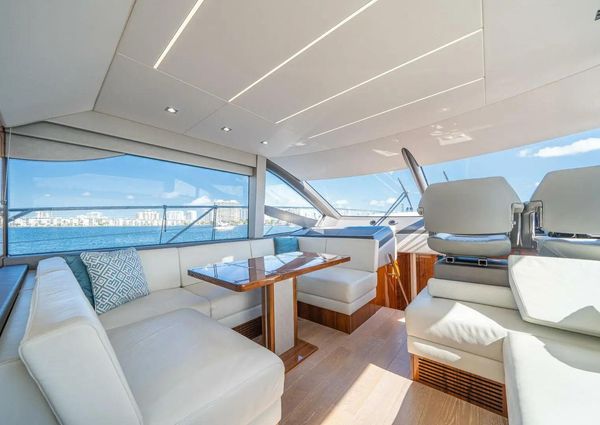 Sunseeker Manhattan 52 image