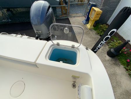 Cobia 201-CENTER-CONSOLE image
