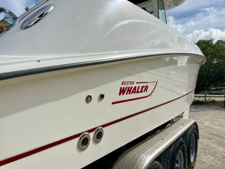 Boston-whaler 250-OUTRAGE image