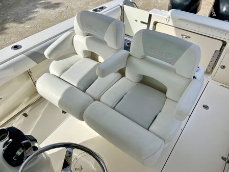 Boston-whaler 250-OUTRAGE image