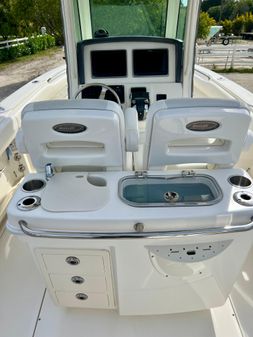 Boston-whaler 250-OUTRAGE image