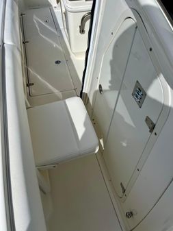 Boston-whaler 250-OUTRAGE image