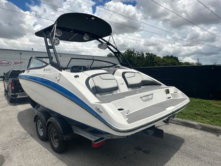 Yamaha-boats AR210 image