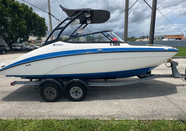 Yamaha-boats AR210 image