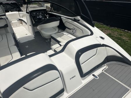 Yamaha-boats AR210 image