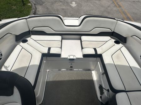 Yamaha-boats AR210 image