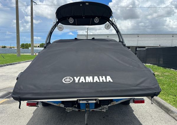 Yamaha-boats AR210 image