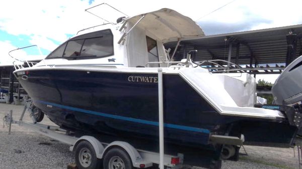 Cutwater C24 Coupe 