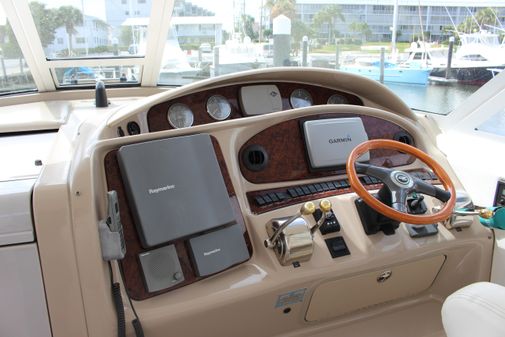 Sea Ray 480 Motor Yacht image