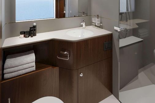 Fairline Squadron 58 image