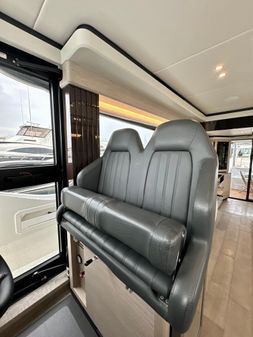 Absolute 52 Navetta image