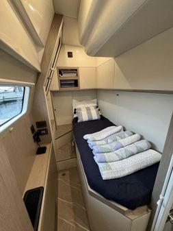 Absolute 52 Navetta image