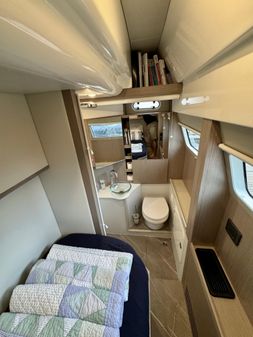 Absolute 52 Navetta image