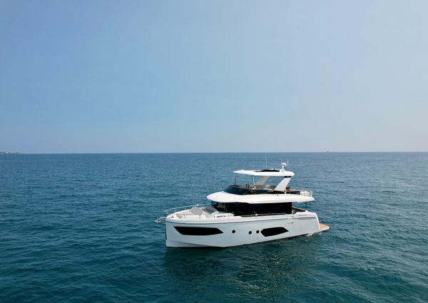 Absolute 52 Navetta image