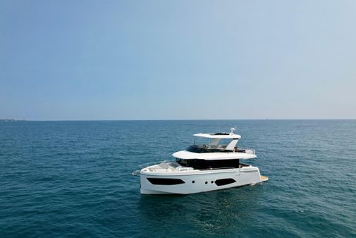 Absolute 52 Navetta image