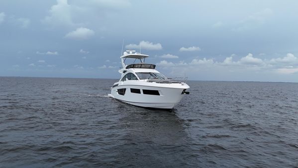 Cruisers-yachts 60-CANTIUS-FLYBRIDGE image