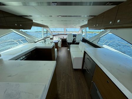 Cruisers-yachts 60-CANTIUS-FLYBRIDGE image