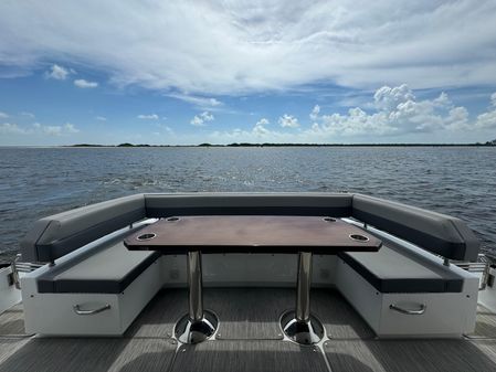 Cruisers-yachts 60-CANTIUS-FLYBRIDGE image