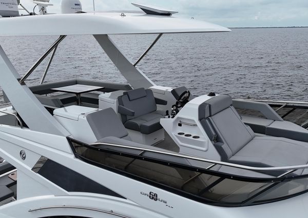 Cruisers-yachts 60-CANTIUS-FLYBRIDGE image