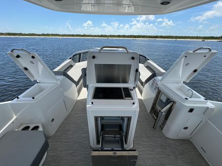 Cruisers Yachts 60 Cantius Flybridge image