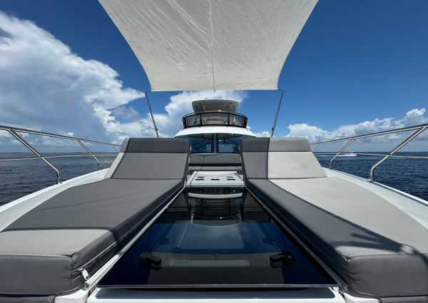 Cruisers-yachts 60-CANTIUS-FLYBRIDGE image