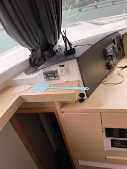 Fountaine Pajot Helia 44 Evolution image