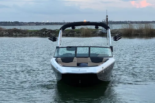 MasterCraft NXT22 image