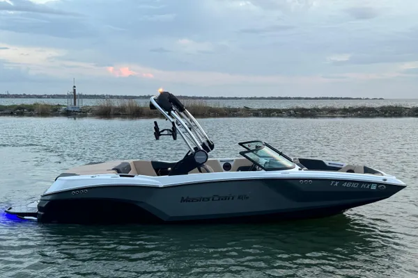 Mastercraft NXT22 image