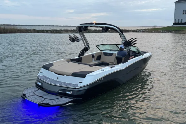 Mastercraft NXT22 image