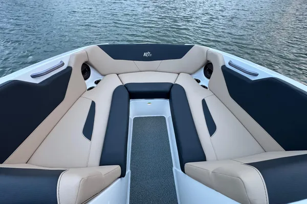 Mastercraft NXT22 image