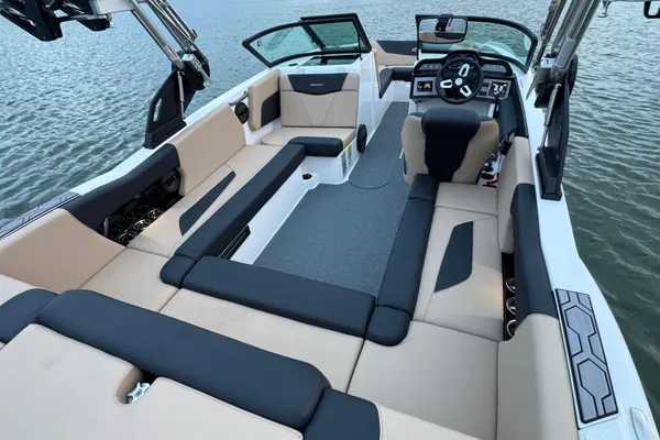 Mastercraft NXT22 image