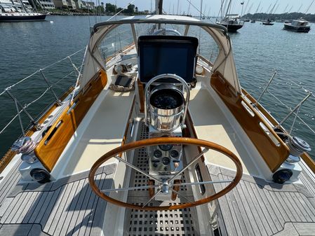 Little Harbor 46 Center cockpit image