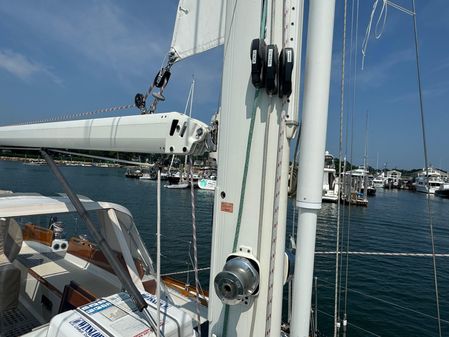 Little Harbor 46 Center cockpit image