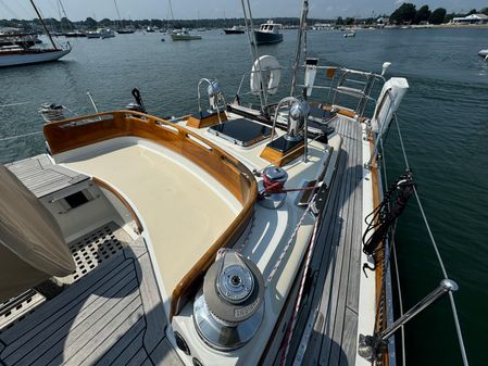 Little Harbor 46 Center cockpit image