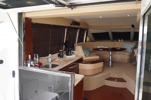 Sea Ray 47 Sedan Bridge image